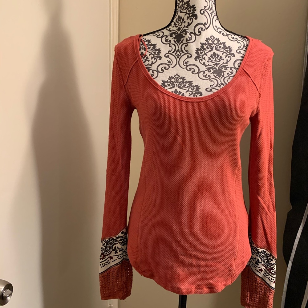 Free People Orange Thermal shirt, size medium nwot